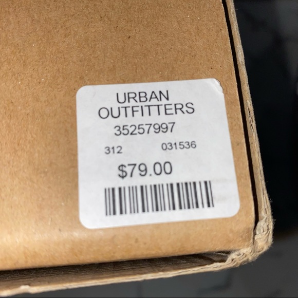 Urban Outfitters taupe faux suede boots, size 10 - Picture 9 of 10